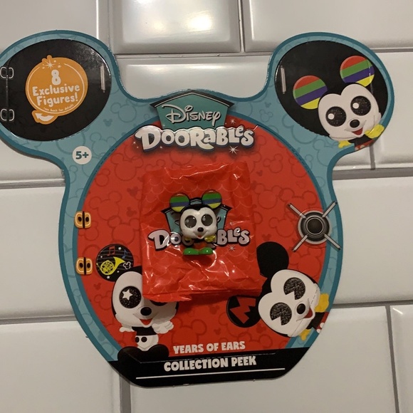 Mickey Mouse Years of Ears Band Leader Mickey 1.4” Figure Brand New Open packag - Picture 3 of 4